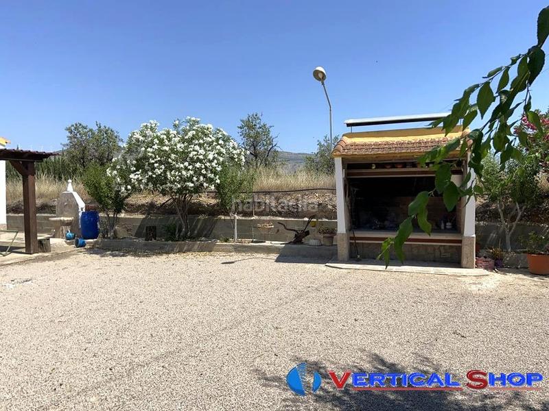 Foto bf6e5990-b0ef-428c-8446-c154e05ab4be. Chalet  en venta , 2 dormitorios. en Caudete