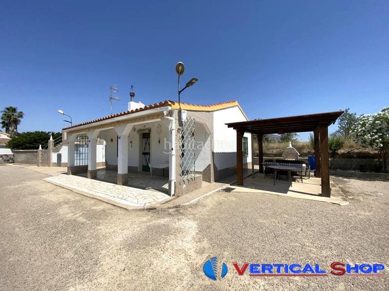 Foto c707b711-1910-4e1e-84ae-8759414583aa. Chalet  en venta , 2 dormitorios. en Caudete