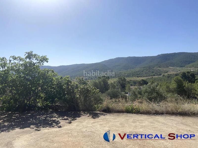 Foto b1ad4c30-87a4-468b-8500-9e311fb1f838. Chalet mit parking in Las Tiesas Villena