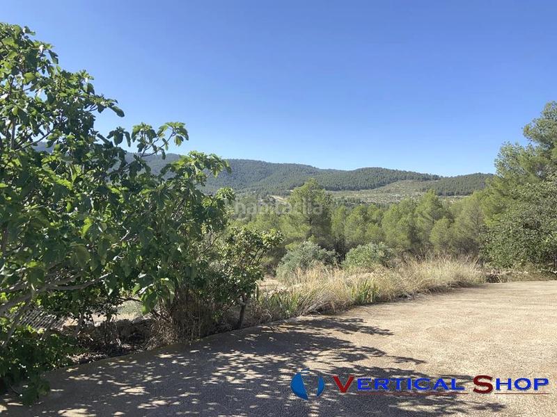 Foto ed6bffeb-f2d3-4dd3-b12a-f3c456dacdcb. Chalet mit parking in Las Tiesas Villena