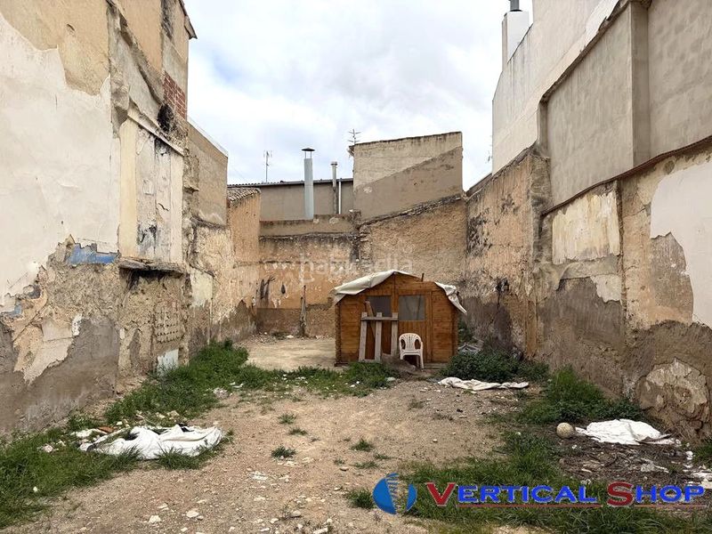 Foto 8cd95376-d7e6-4ed0-8f6e-fb23dc850c23. Terreny residencial a Caudete