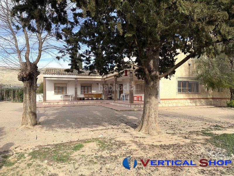 Foto 06c0b65a-e811-4588-9796-2042da2284a9. Xalet a Caudete
