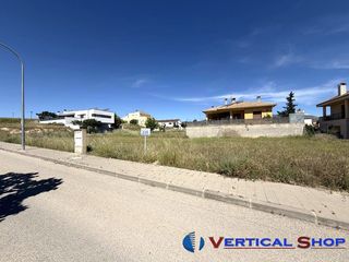 Terreno residencial  Amor de dios. Terreno urbano en venta en avenida de las jornetas.
