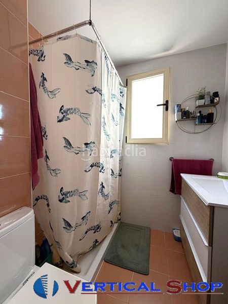 Foto d38a341e-86a8-4595-ad62-5862a0cd2d9c. Pis amb calefacció aparcament a Caudete