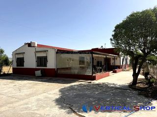 Xalet  Casas de menor. Chalet en venta en carretera de caudete, 7 dormitorios.