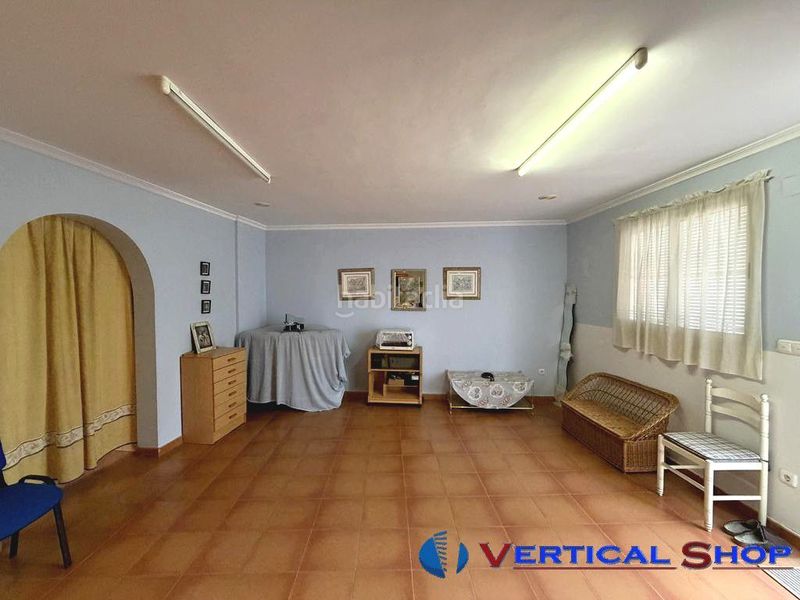 Foto 2600fe37-a3ae-4eb1-b2cd-ca63680ae211. Casa amb calefacció aparcament a El Rabal Villena