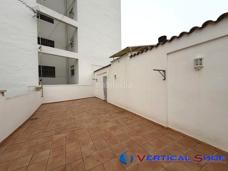 Foto dcbddbc1-86ea-4ac5-8da7-ed3a0eaccfca. Casa amb calefacció aparcament a El Rabal Villena