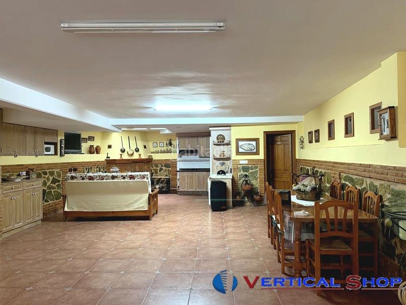 Foto e8593088-1c71-46f6-a079-d7ee3c7dc66b. Casa amb calefacció aparcament a El Rabal Villena