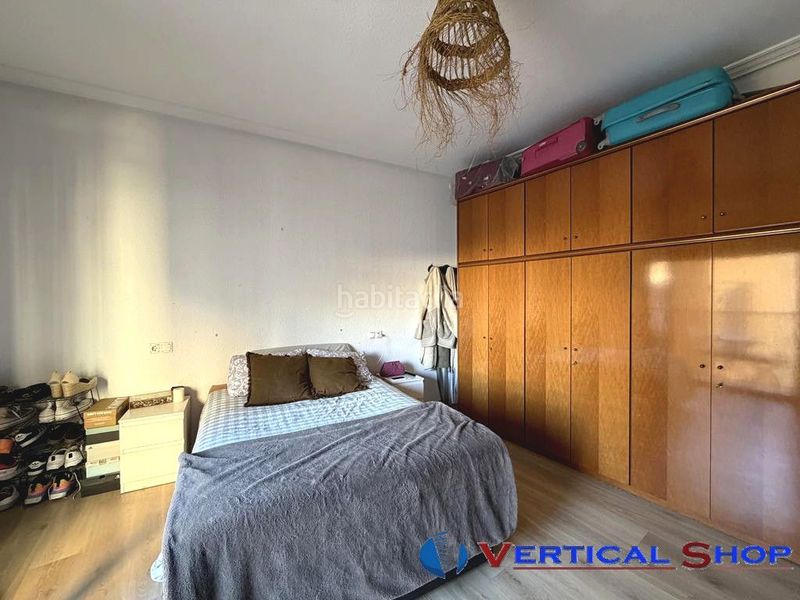 Foto e175e20f-f36a-431f-b65b-ce0e173f2d0d. Pis a El Rabal Villena