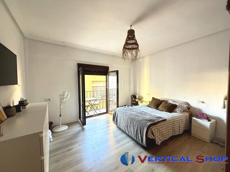 Foto f2f89b04-1dbc-40c6-84b1-958f2a25be87. Pis a El Rabal Villena