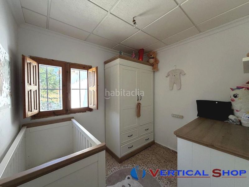 Foto b4ad3d64-371c-4ee3-9357-72b252bb75ae. Chalet with parking in Caudete