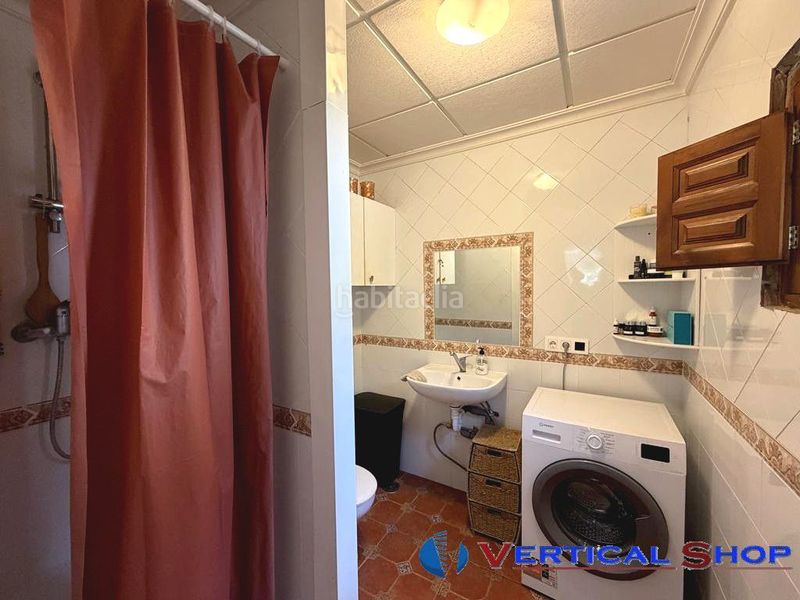 Foto c5089eab-76b6-415d-8146-43ddcc1bf179. Chalet with parking in Caudete