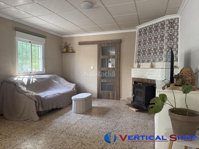 Foto d813593e-9991-4da6-8524-4cac3de392b7. Chalet with parking in Caudete