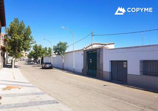 Terrain résidentiel  Calle la marina. Venta de nave en el carpio de tajo