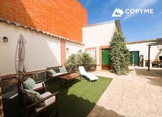 Casa  Calle casas nuevas. Venta de casa o chalet en burguillos de toledo