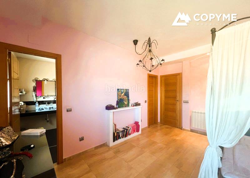 Foto 27b8797c-5fd5-4b65-a41c-ed26cfbcf0d7. Casa a schiera con riscaldamento parcheggio in Santo Domingo - Caudilla