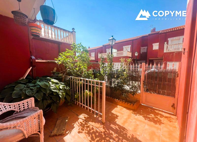 Foto 84f2d5ba-f165-43ba-a686-6736bb2a26ee. Casa a schiera con riscaldamento parcheggio in Santo Domingo - Caudilla