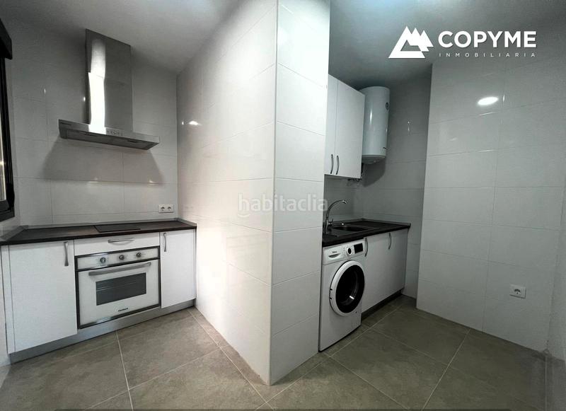 Foto 036c42d7-f8db-4164-986f-9e0d1929337a. Alquiler piso en calle santa iglesia 6 alquiler de piso en burujon en Burujón