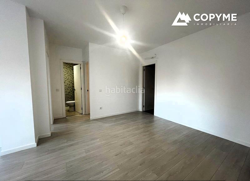 Foto 47ea3d0e-7fec-4ce5-bba4-f8a571d6e693. Alquiler piso en calle santa iglesia 6 alquiler de piso en burujon en Burujón