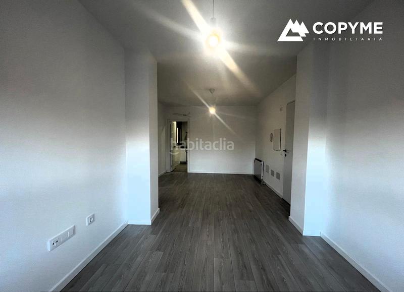 Foto 28ec03d5-209e-4c4d-b8f8-1bb4abc86328. Location appartement dans calle santa iglesia 6 dans Burujón