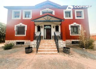 Casa  Calle canillas. Venta de chalet o casa en rielves