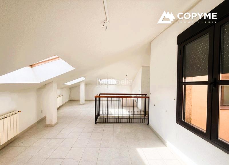 Foto 7fda6640-362a-4b32-bf26-fda4ffc88e8f. Dúplex venta de piso en Torrijos