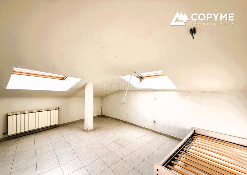 Foto d29155fc-4ed1-4a78-8eb3-862172863cde. Dúplex venta de piso en Torrijos