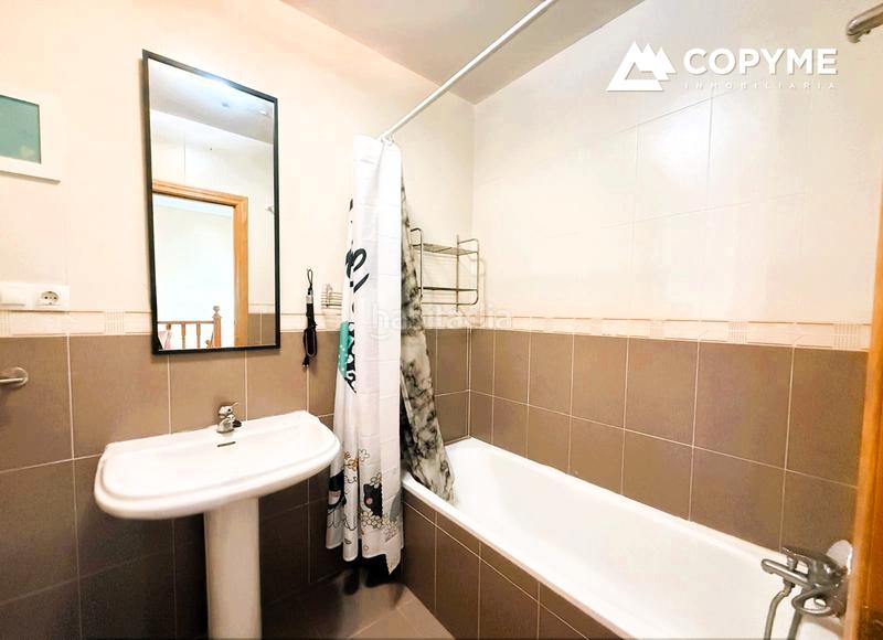 Foto 283ca419-ffe2-40b9-85b9-80607cdfb997. Casa bifamiliare in Santo Domingo - Caudilla