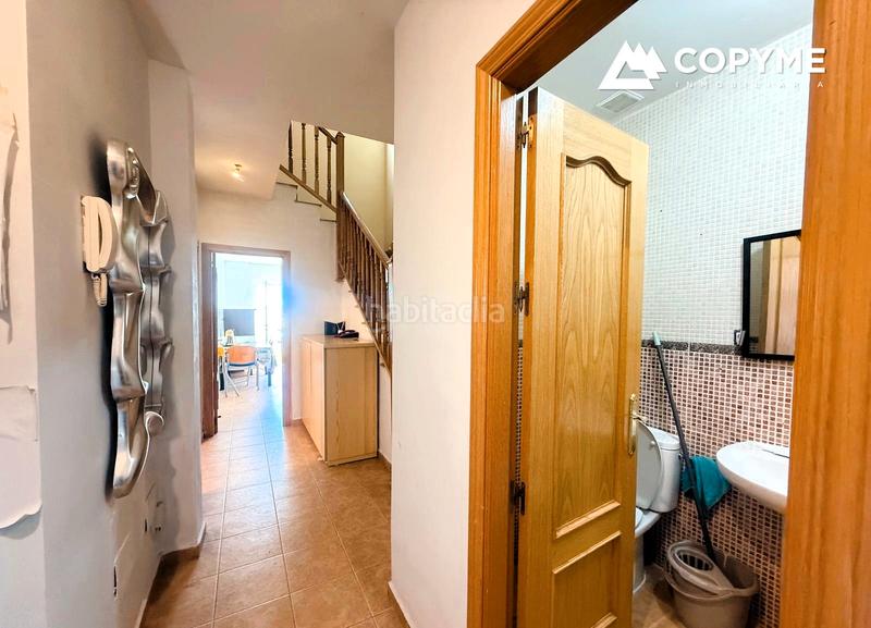 Foto 8d4bb4dd-090b-4acb-a454-89f1c5af0bec. Casa bifamiliare in Santo Domingo - Caudilla