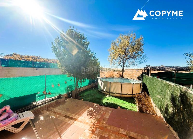 Foto c4e56e2a-7179-4aa9-af54-e7cbc92210f2. Casa bifamiliare in Santo Domingo - Caudilla