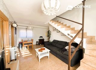 Pis  Calle juan xxiii. Venta de piso duplex en torrijos