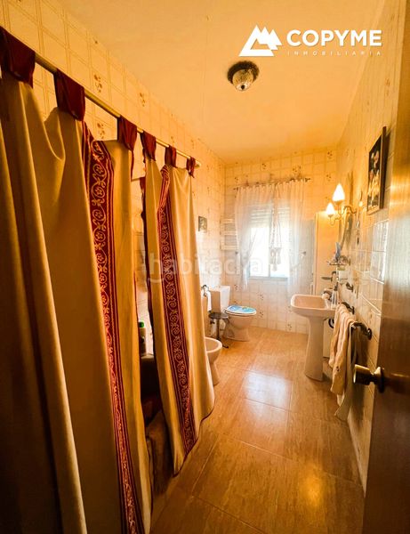 Foto 8c29376c-6c69-41b9-90a8-926226f1e51a. Casa in Novés