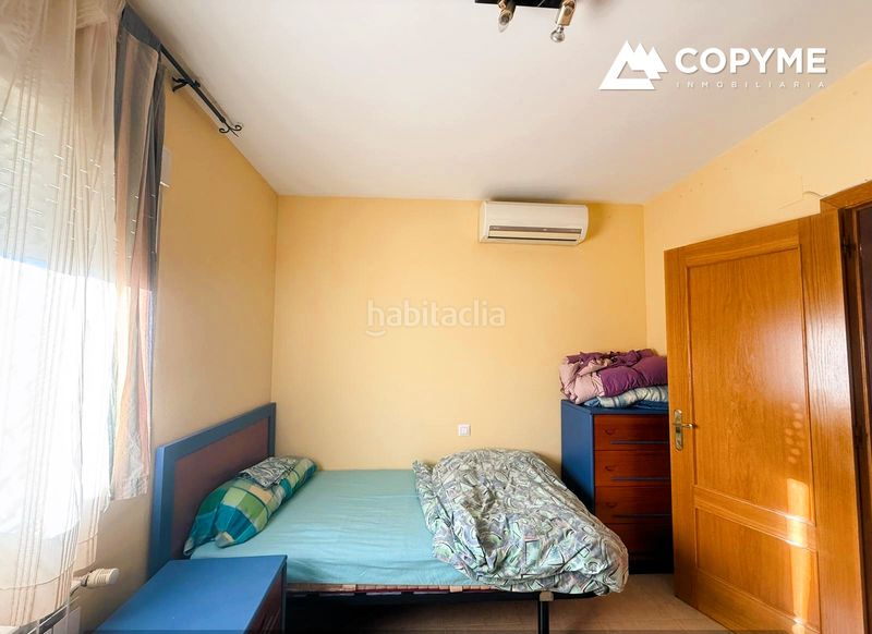 Foto 756e65a7-3ac5-4d19-92fc-8c4a8e08295f. Casa adossada amb calefacció piscina a Santa Olalla