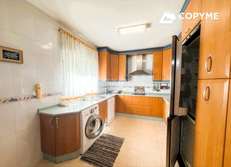 Foto a5091e27-b806-43c5-b4c2-673a1ba9492d. Casa adossada amb calefacció piscina a Santa Olalla