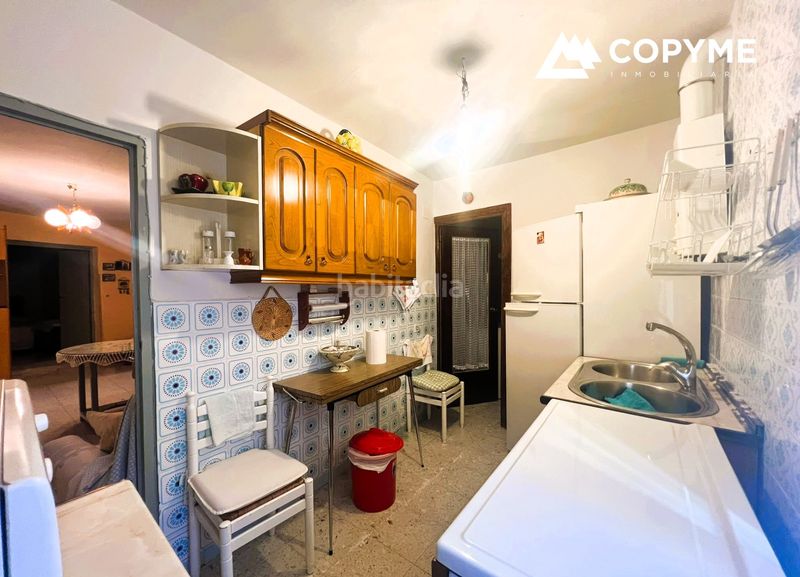 Foto 12f5ca4d-be3f-42e0-b880-0115b6b25495. Casa amb xemeneia a Gerindote