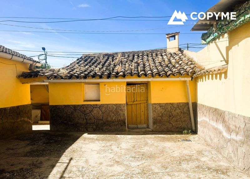 Foto 626e5298-a8a4-4b96-b54d-4da839b721e0. Casa amb xemeneia a Gerindote