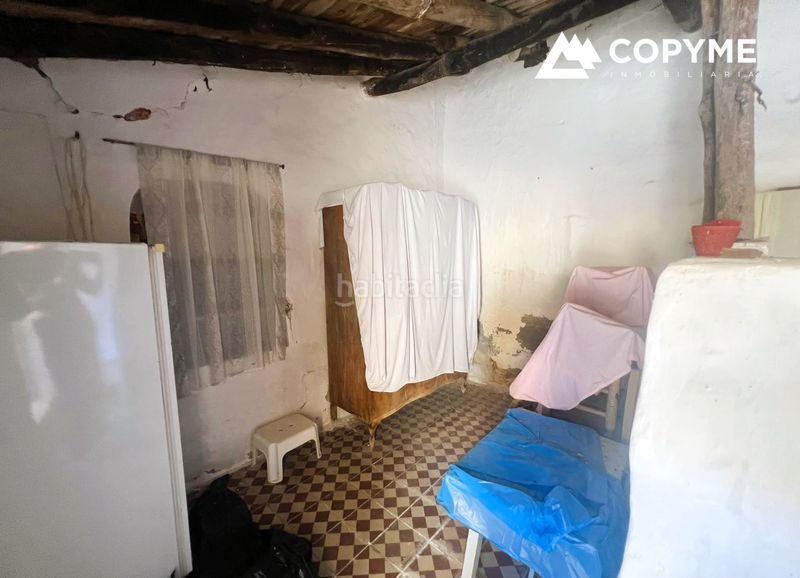 Foto c5265883-7d8e-4570-8da3-c7edcd2ad4f1. Casa amb xemeneia a Gerindote