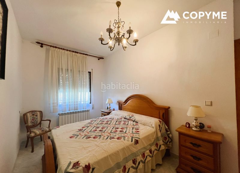 Foto 32e94fb4-c2e2-4b75-a131-6887f482e98e. Casa aparellada amb aparcament piscina a Gerindote
