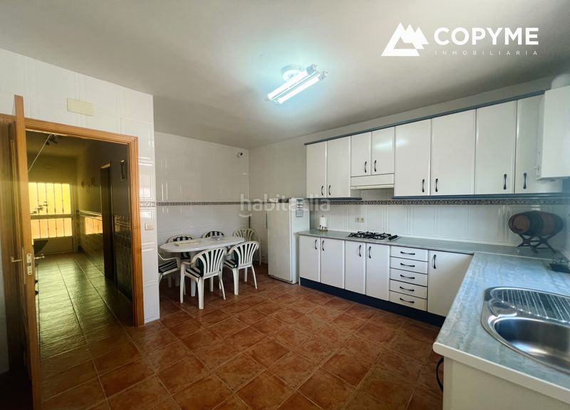 Foto bda00614-b7e5-4988-a053-331ce07216cb. Casa amb aparcament a Burujón