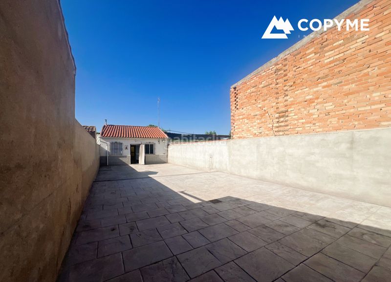 Foto df96a9e6-8e09-4c6a-9002-7d4b0ba56078. Casa amb aparcament a Burujón
