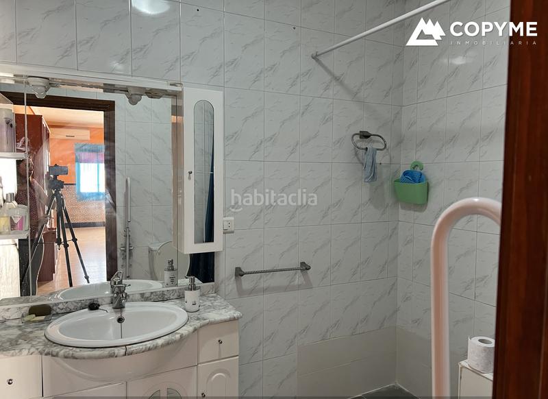 Foto d05d6215-fea9-4279-80d8-aeb2301f980a. Casa con parcheggio in Gerindote