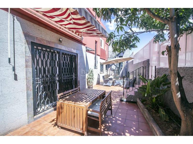 Foto 3b86185b-15db-4045-a06b-01073a737daf. Maison avec parking dans Schamann - Rehoyas Palmas de Gran Canaria (Las)