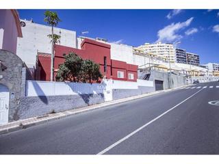 Casa en Schamann - Rehoyas. Se vende casa en zona alta de las palmas