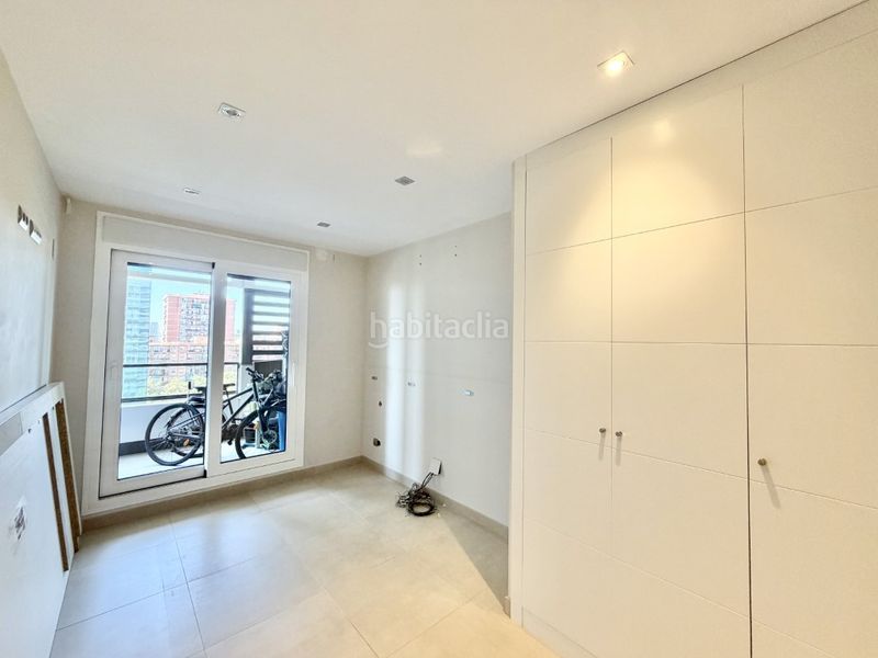 Foto 3060c04a-1b32-448e-9923-2488002bdb30. Casa amb aparcament a Besòs - Maresme Barcelona