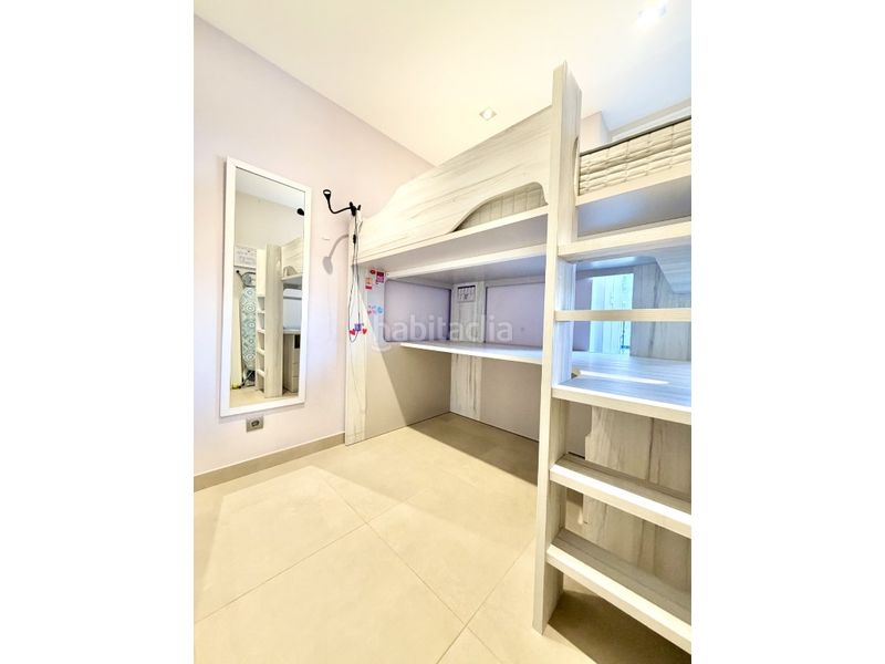 Foto 3bda7dd5-d809-47d1-8b09-60e53c55a15c. Casa amb aparcament a Besòs - Maresme Barcelona