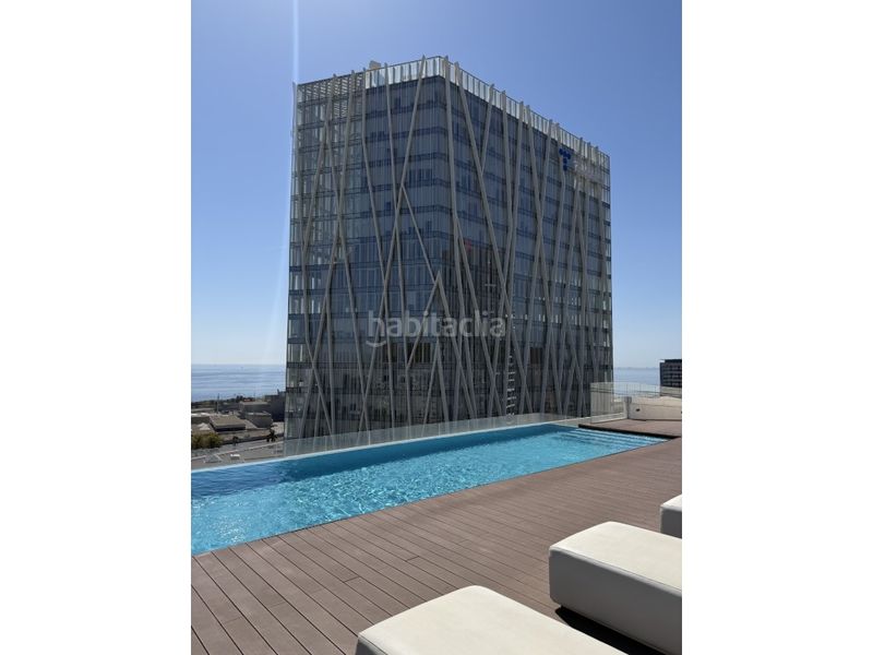 Foto ae75ce6a-eeab-4f26-bcbb-122f781a2435. Casa amb aparcament a Besòs - Maresme Barcelona