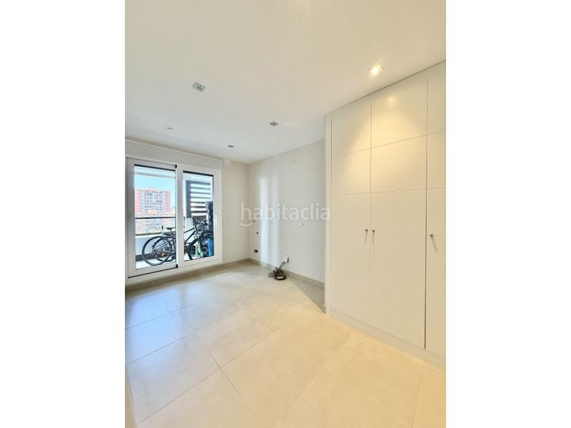 Foto b5f5f4df-f3cc-4cbb-8f77-a9b953840be2. Casa amb aparcament a Besòs - Maresme Barcelona