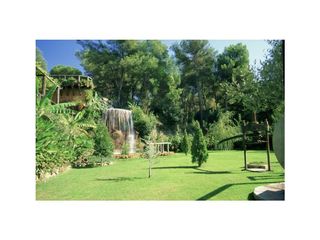 Country house  Camino vallensana. Masía  edificio en venta  restaurante de eventos cerca de barcel