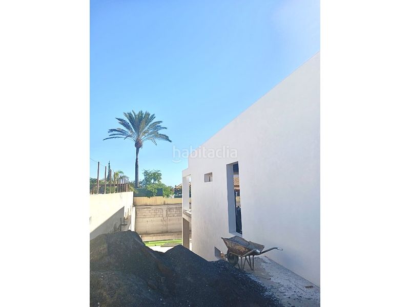 Foto f03e7470-41f1-448f-9b4d-059990f023f0. Reihenhaus in Corralejo Oliva (La)