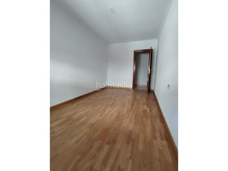 Foto cbc9d457-8dc3-4040-b217-c8d7863bf959. Pis a Santiago Lorca